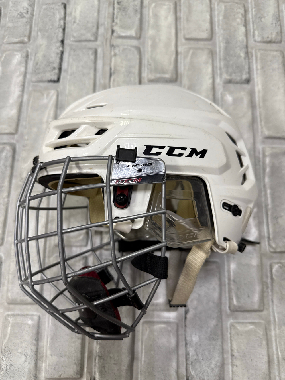 CCM tacks 110 S