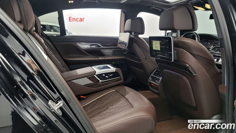 BMW 7 Series (G11) 730Ld xDrive Design Pure Excellence (12.2019)