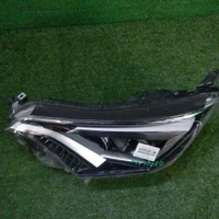 Фара левая Toyota Rav 4 CA40 (2015-2019) LED
