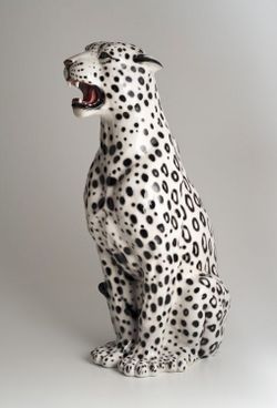 Boxer Статуэтка ростовая Снежный Барс