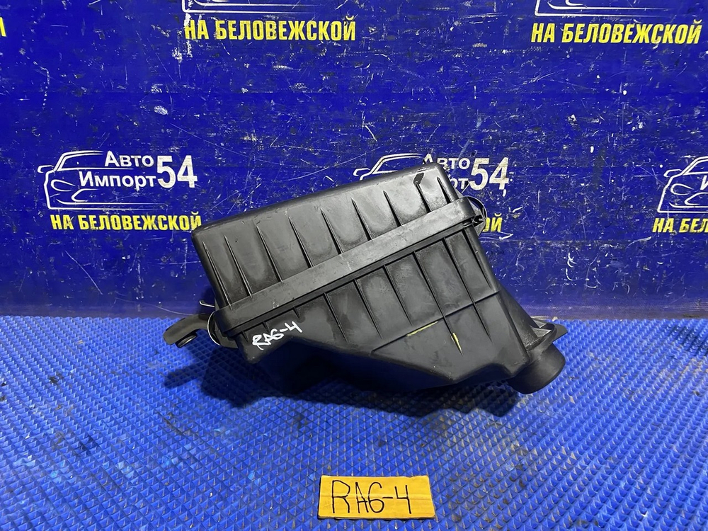 Корпус воздушного фильтра Honda ODYSSEY 2000