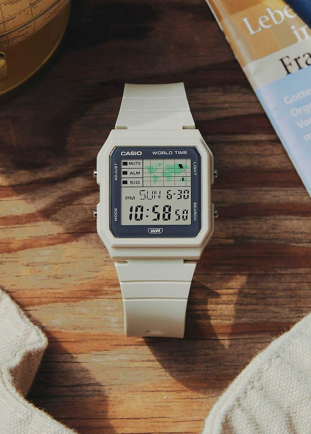 Часы Casio LF-30W-8A