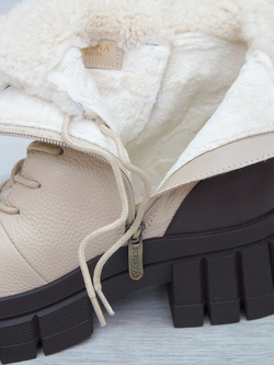 Ботинки женские демисезонные