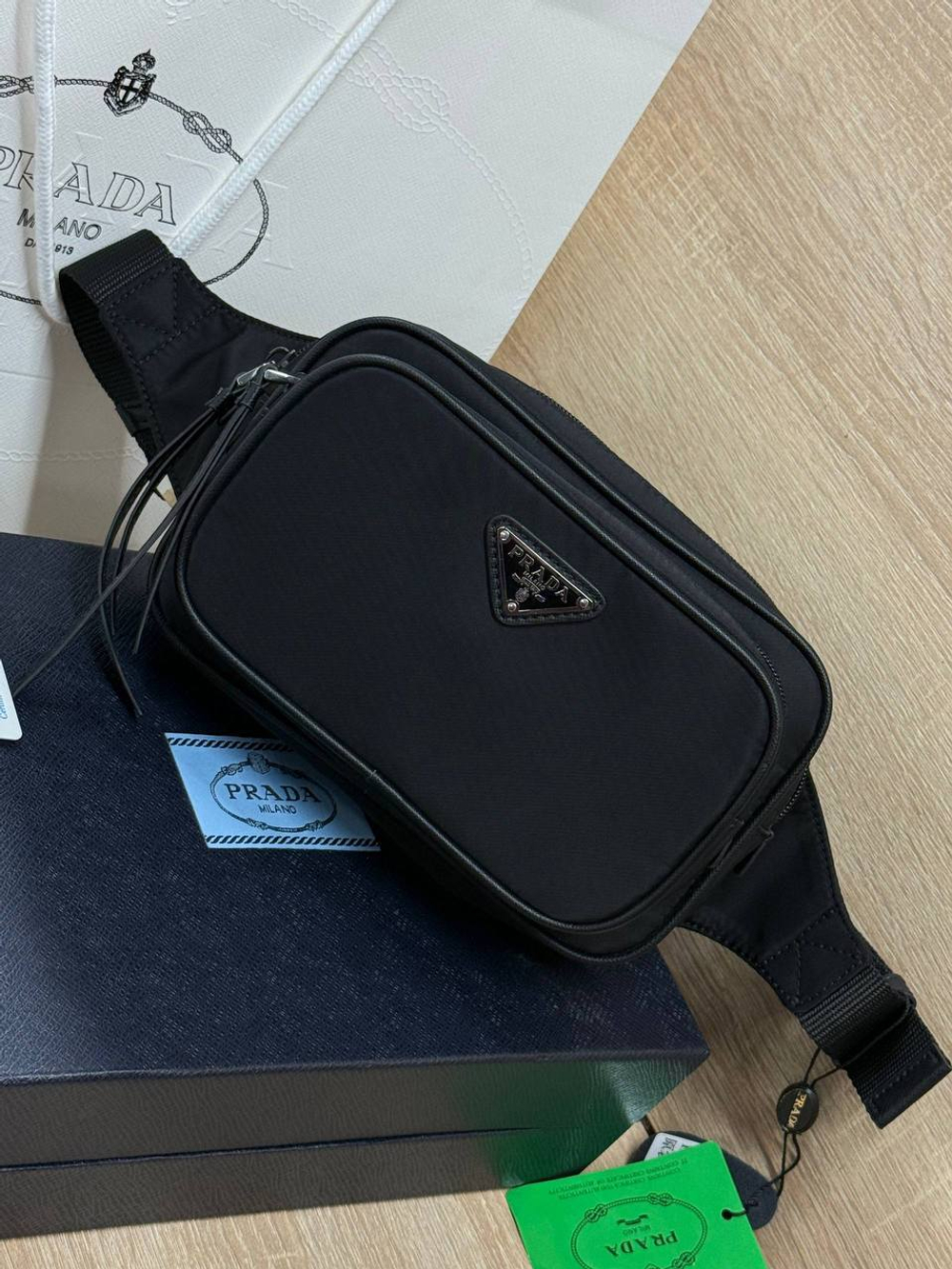 Поясная сумка Prada