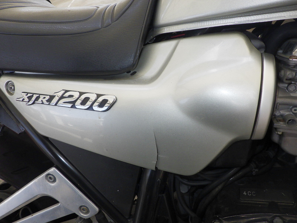 Yamaha XJR1200 042535