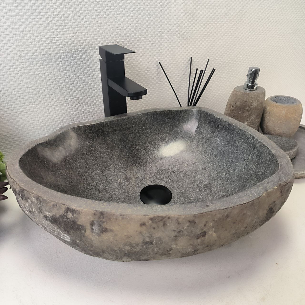 Раковина из речного камня RS-63667 (48*38*15) 0122