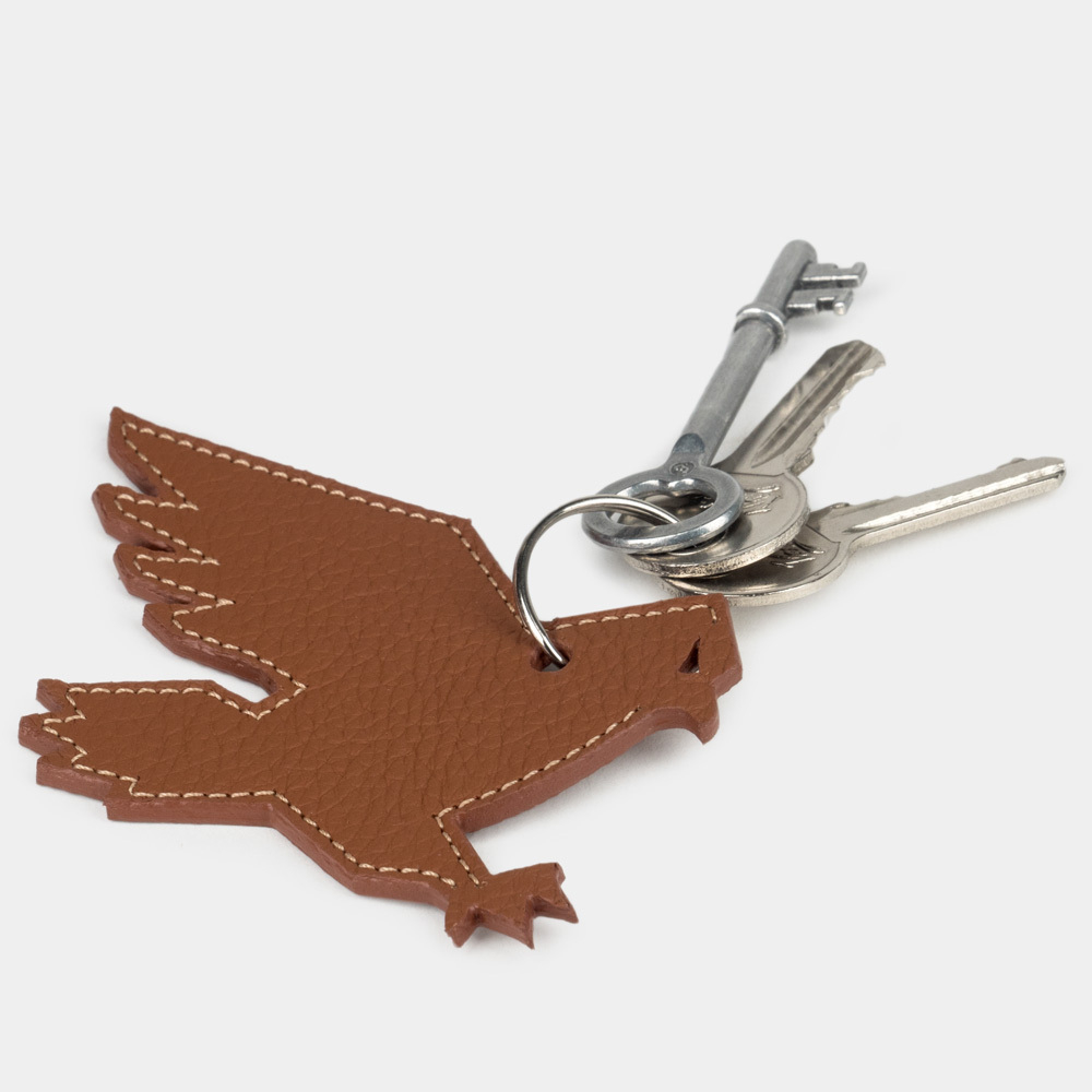 Брелок Aigle из кожи теленка, цвета карамель