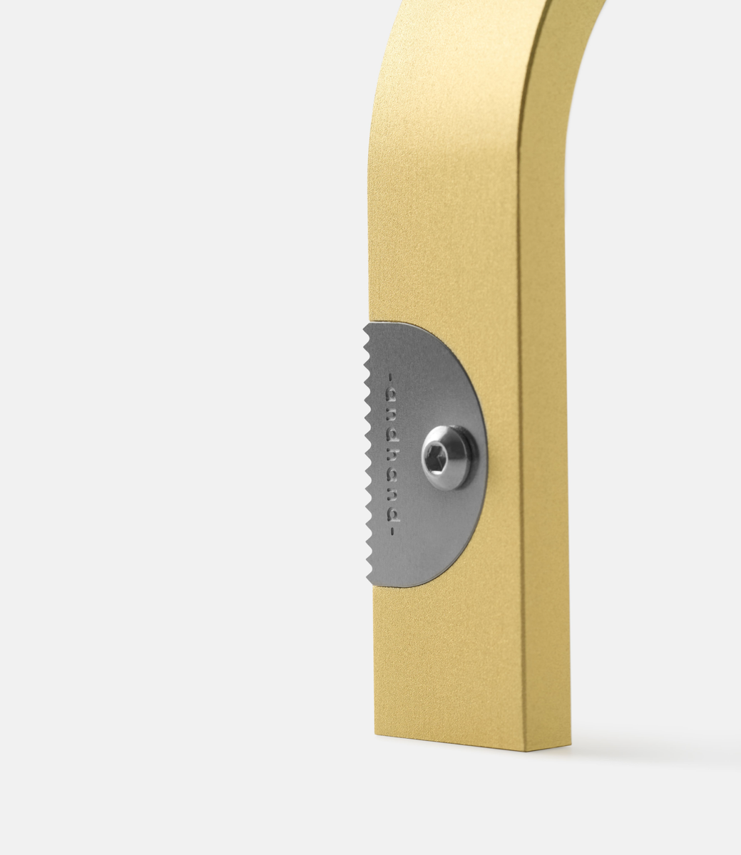 Andhand Hoop tape dispenser Gold Lustre — держатель для скотча из аллюминия