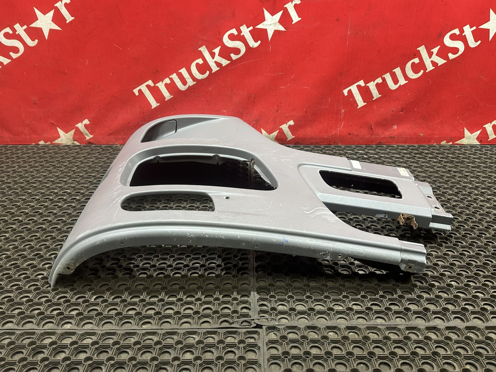 Угол бампера правый