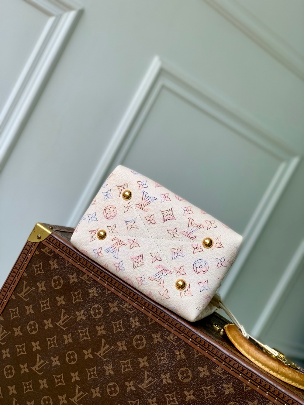 Louis Vuitton Bella