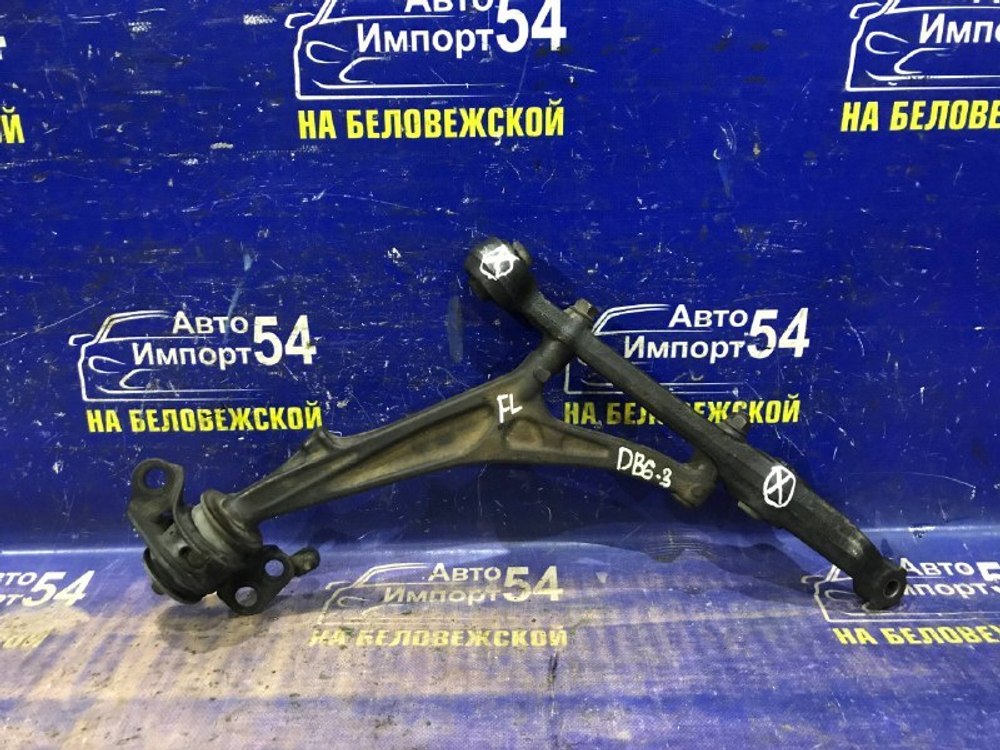 Рычаг передний левый Honda INTEGRA 2000