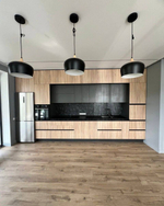 Современная кухня из ЛДСП Kronospan с фурнитурой Hettich