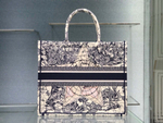 Christian Dior Book Tote 42 cm
