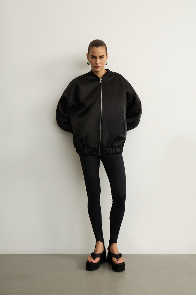 Бомбер утепленный из сатина