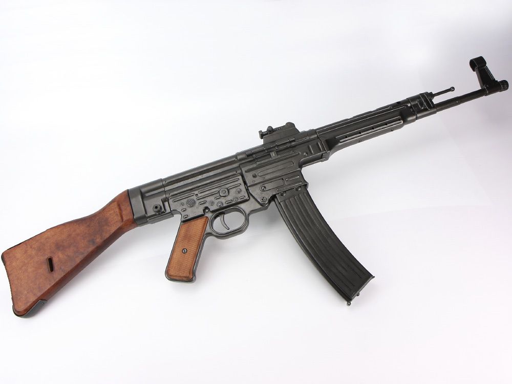 Denix Немецкая штурмовая винтовка STG-44