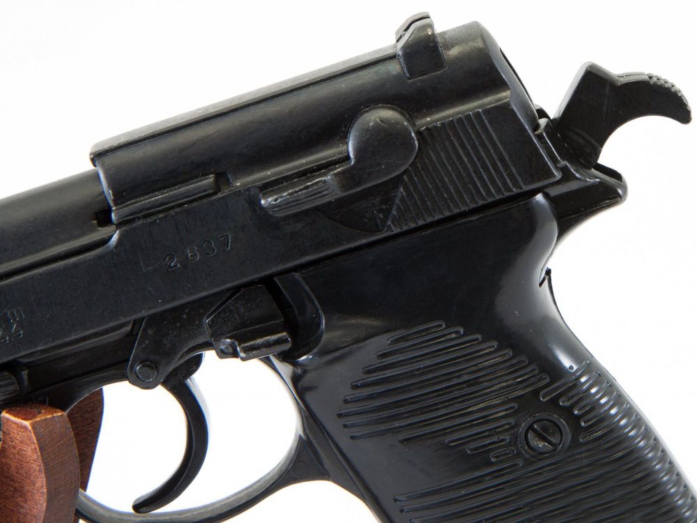 Denix Пистолет Вальтер П 38