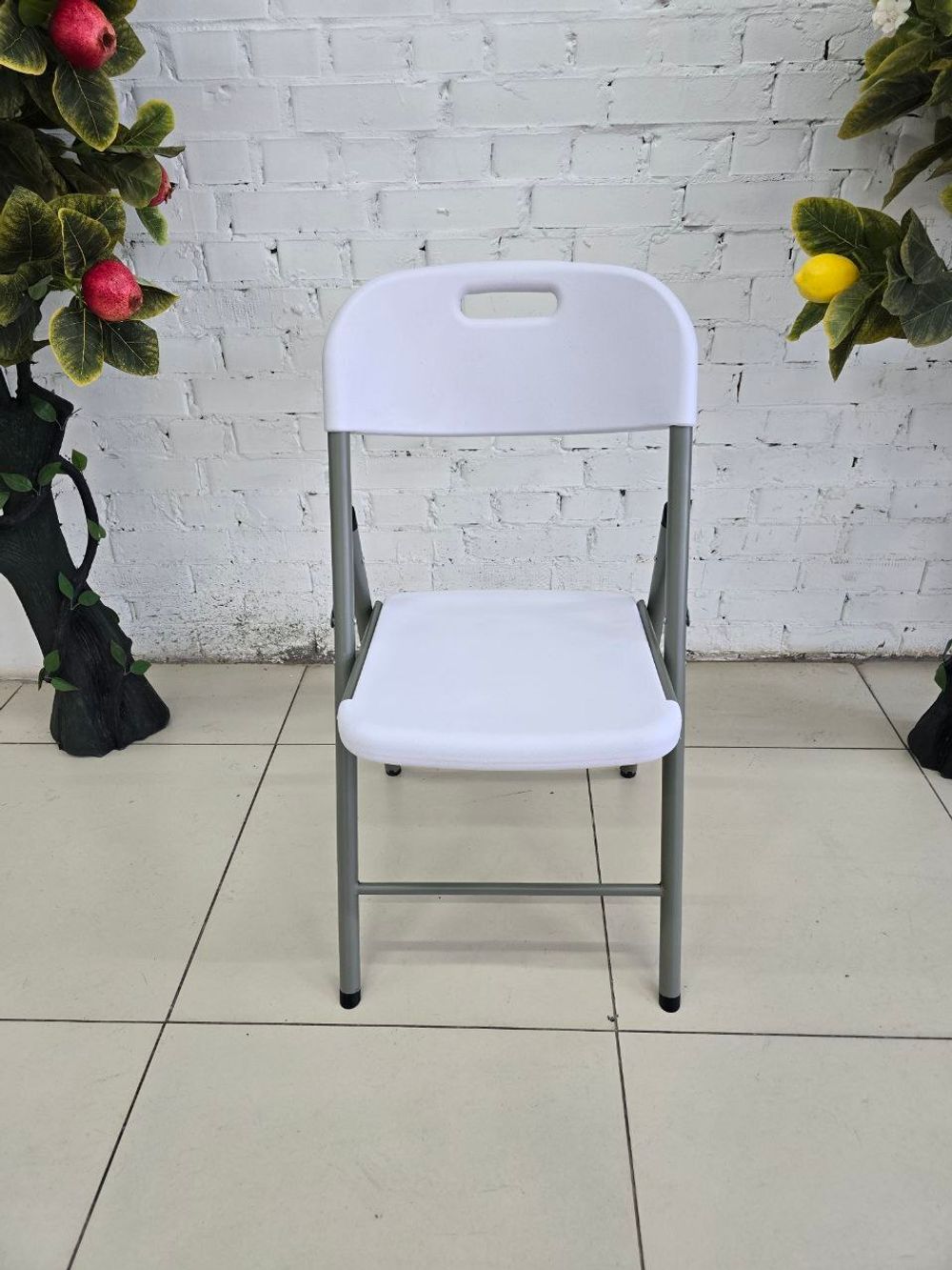 Стул складной необитые пластик с ручкой