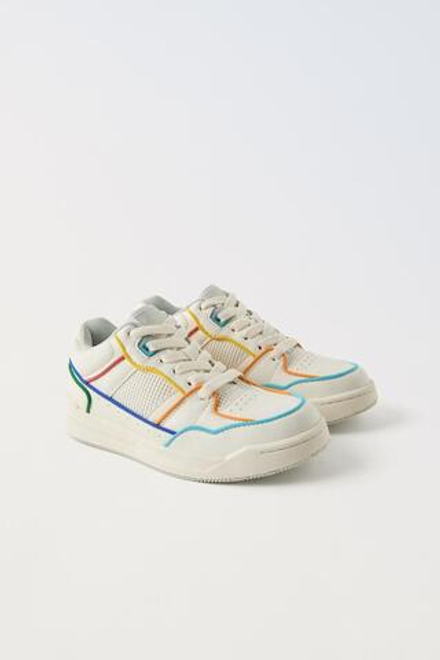 ZARA МИНИМАЛИСТИЧНЫЕ КРОССОВКИ СО ШНУРОВКОЙ И ЦВЕТНЫМИ КРОМКАМИ, БЕЛЫЙ
