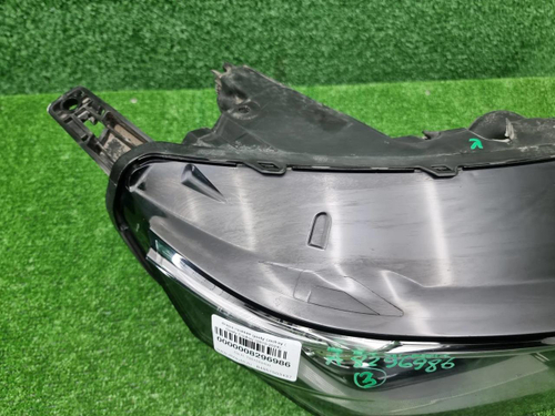 Фара правая Geely Coolray (2019-2024) LED