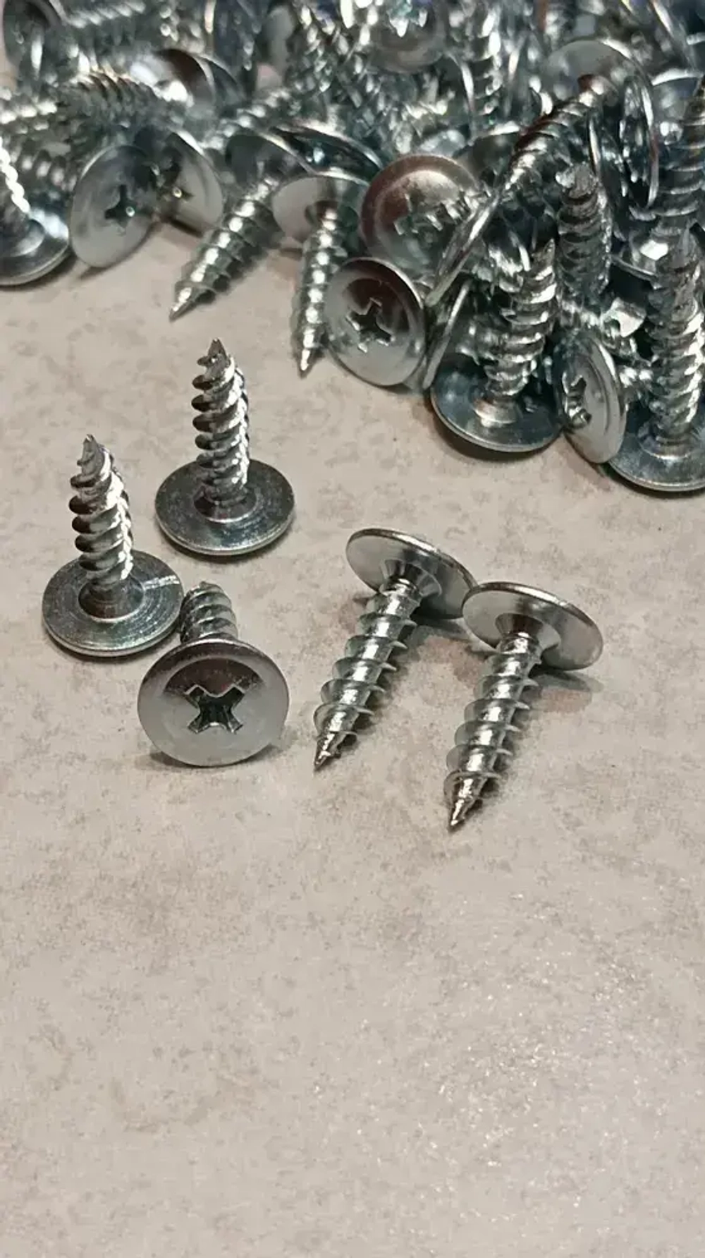 Саморез 4.2 x 16 мм 200 шт.