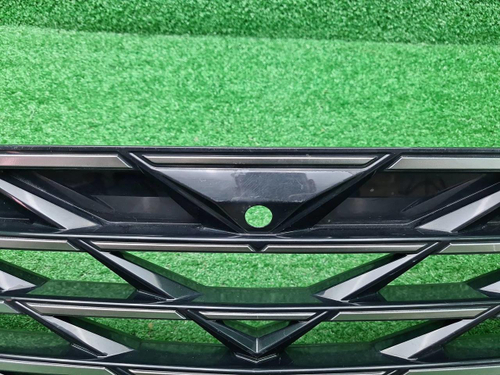Решетка радиатора Geely Atlas 2 (2023-н.в.)