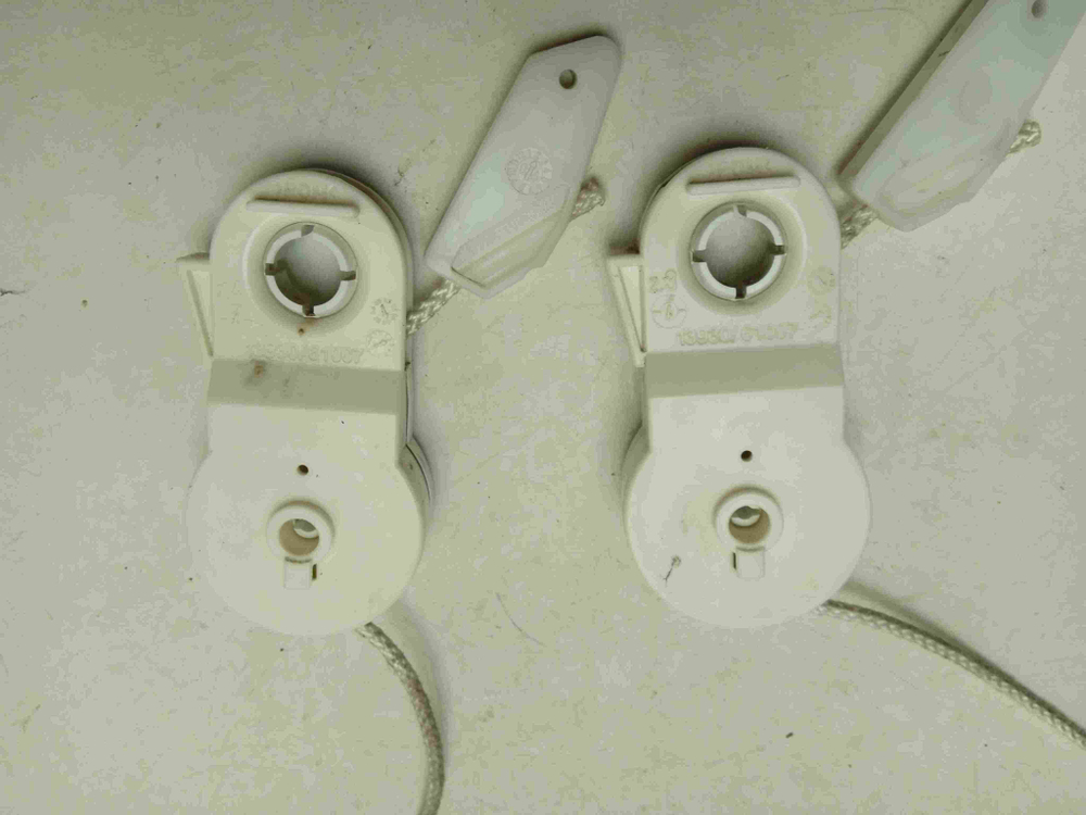 SGV57T13EU/05 ктп23 Натяжители двери для посудомоечной машины Bosch 13930761007 б/у