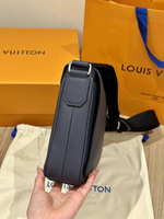 Сумка через плечо/мессенджер Louis Vuitton District PM