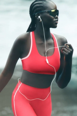 Alo yoga Топ Airlift, карамельно-красный