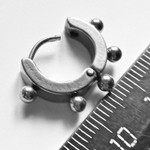 Серьга кольцо "Шарики" для пирсинга уха. Медицинская сталь, титановое покрытие. Цена за 1 штуку.