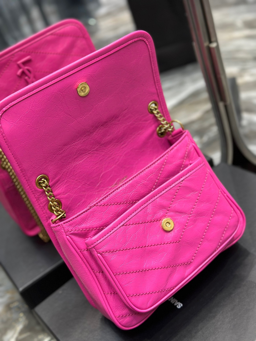 Saint Laurent Niki 21 cm