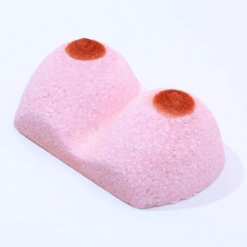 Бомбочка для ванны в форме груди Порадуй свои бидончики малина 110 г