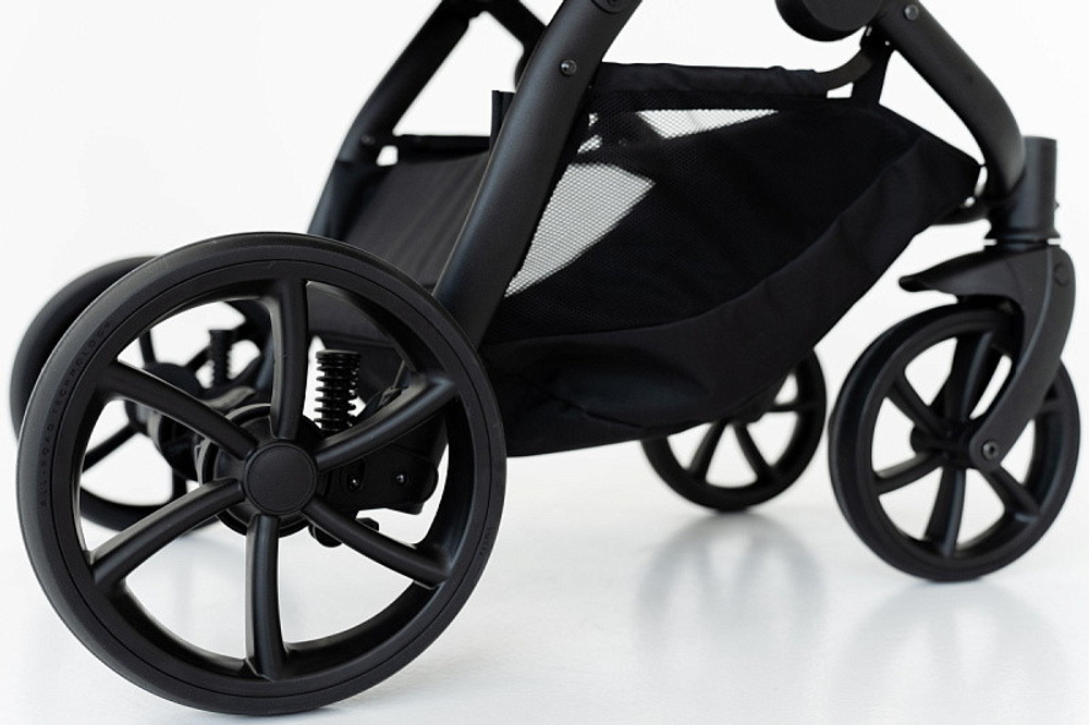 Детская коляска Noordi Fjordi V2 3 в 1 с автокреслом Terra Edusky Black 1462815 Voyager Black