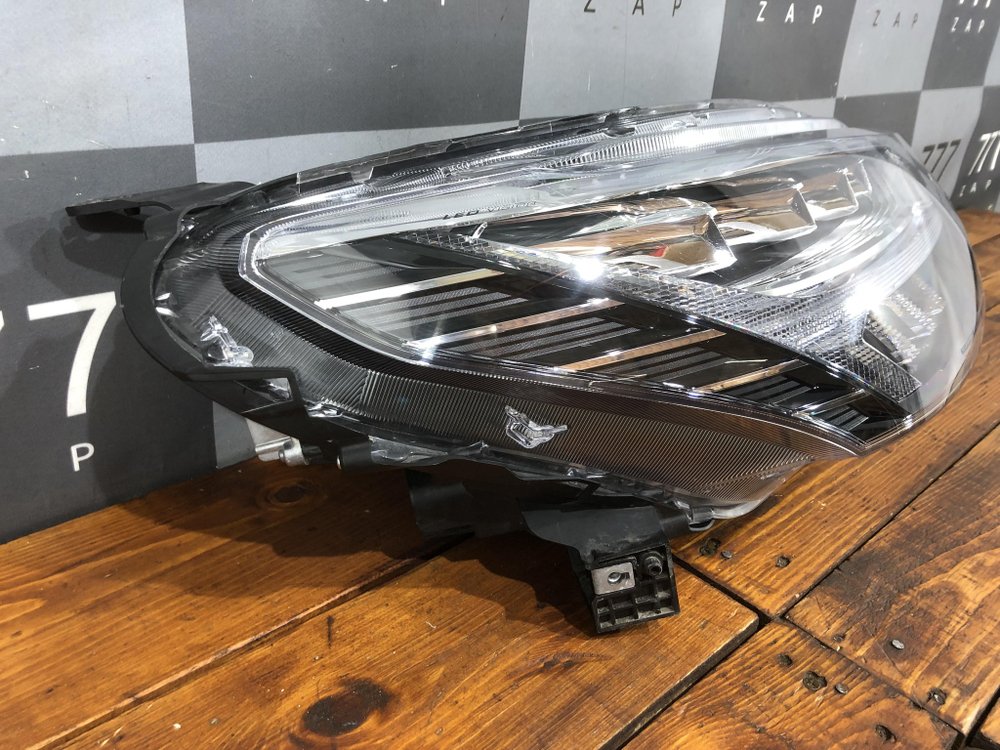 Фара правая LED Haval Jolion б/у оригинал целая 4121105xst01a