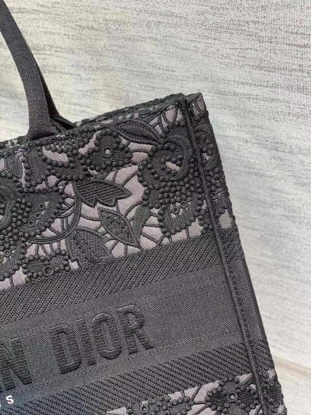 Christian Dior Book Tote 36 cm