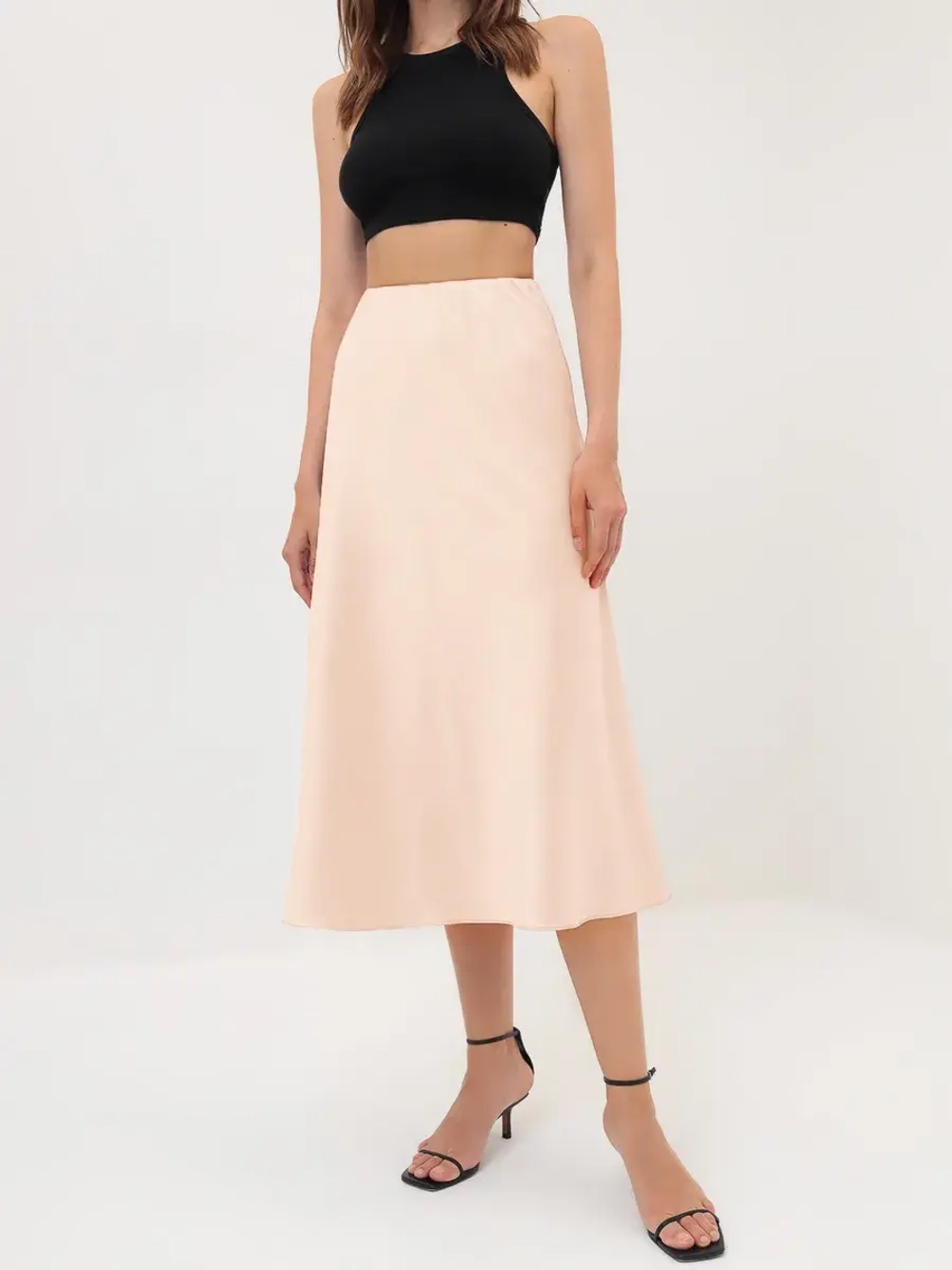 Юбка весенняя, бежевая, атласная, на резинке