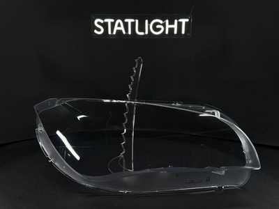 Правое стекло фары BMW X1 E84 2009-2015