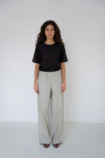 Тестовый экземпляр. Брюки Kami из хлопка 100%. Цвет светло-серый. №62 Другая ткань (вареный хлопок).