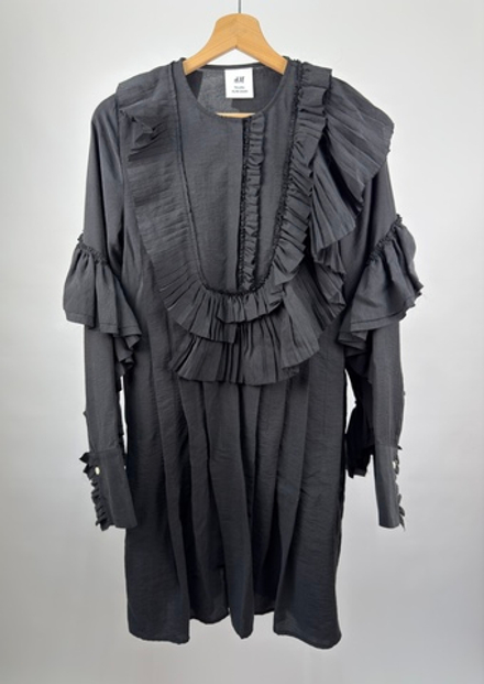 Платье H&M Studio