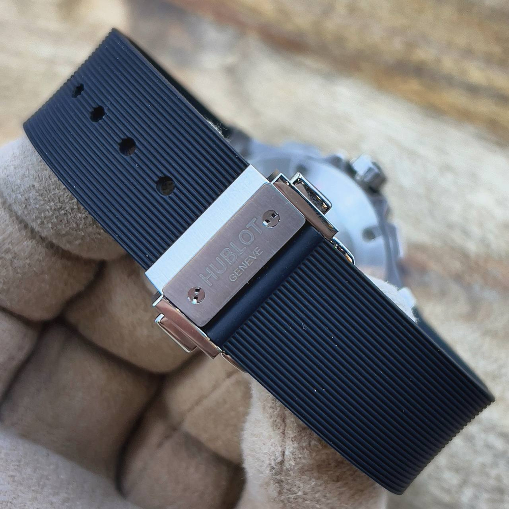Часы Hublot