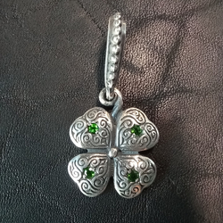 Подвеска "Клевер удачи"