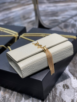 Saint Laurent Kate Medium Bag 24 cm