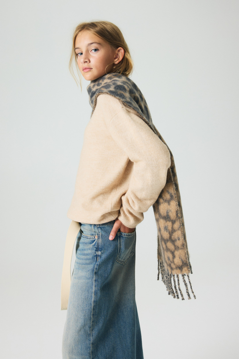 H&M Свитер свободного кроя, светло-бежевый