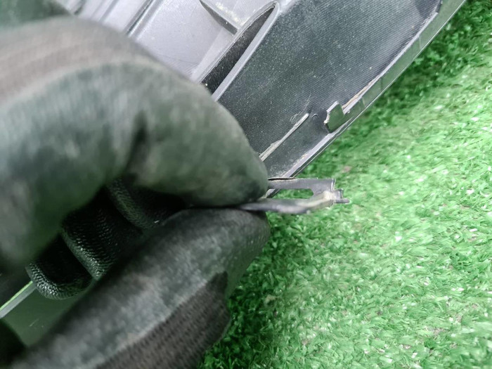 Решетка переднего бампера Toyota Camry xv70 17-21