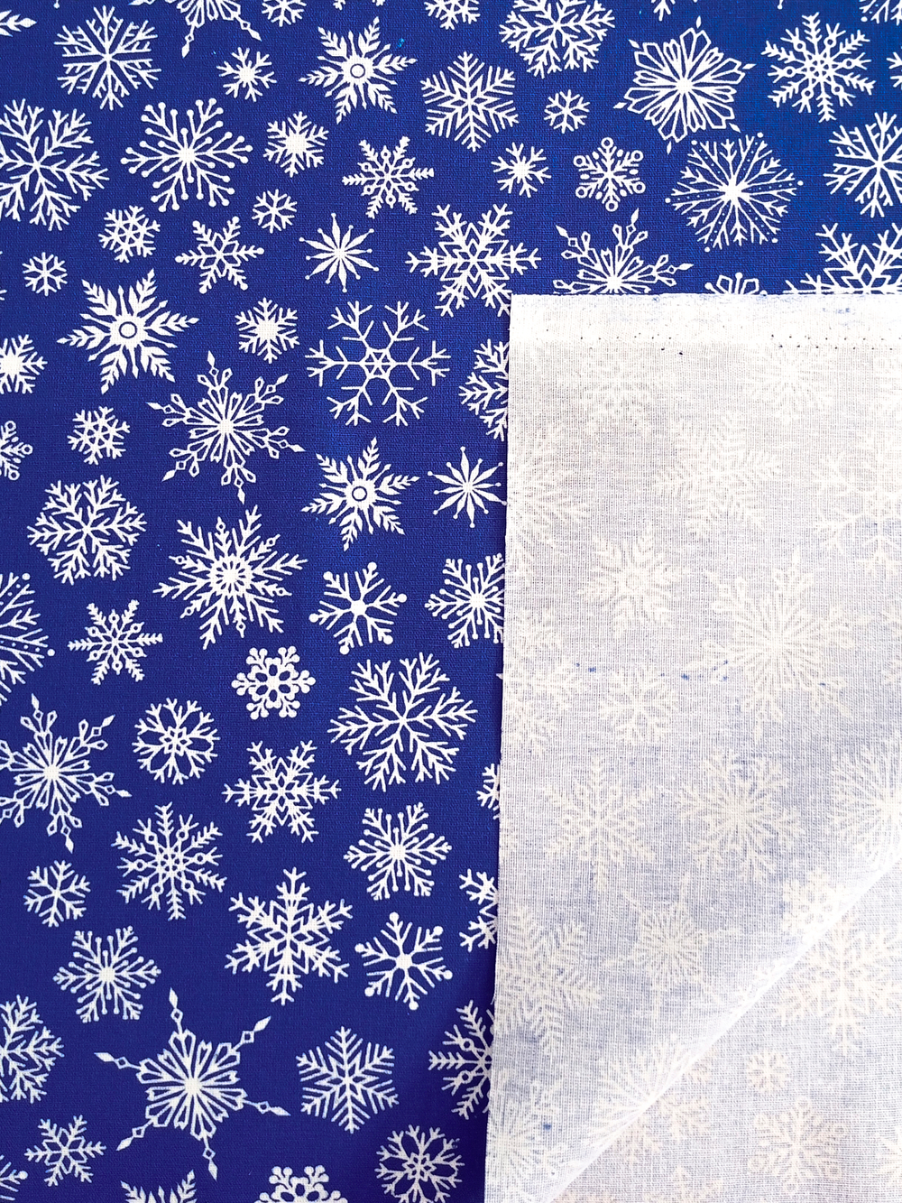 Ткань бязь плательная, рис. "Снежинки", ширина 150 см, арт. 611