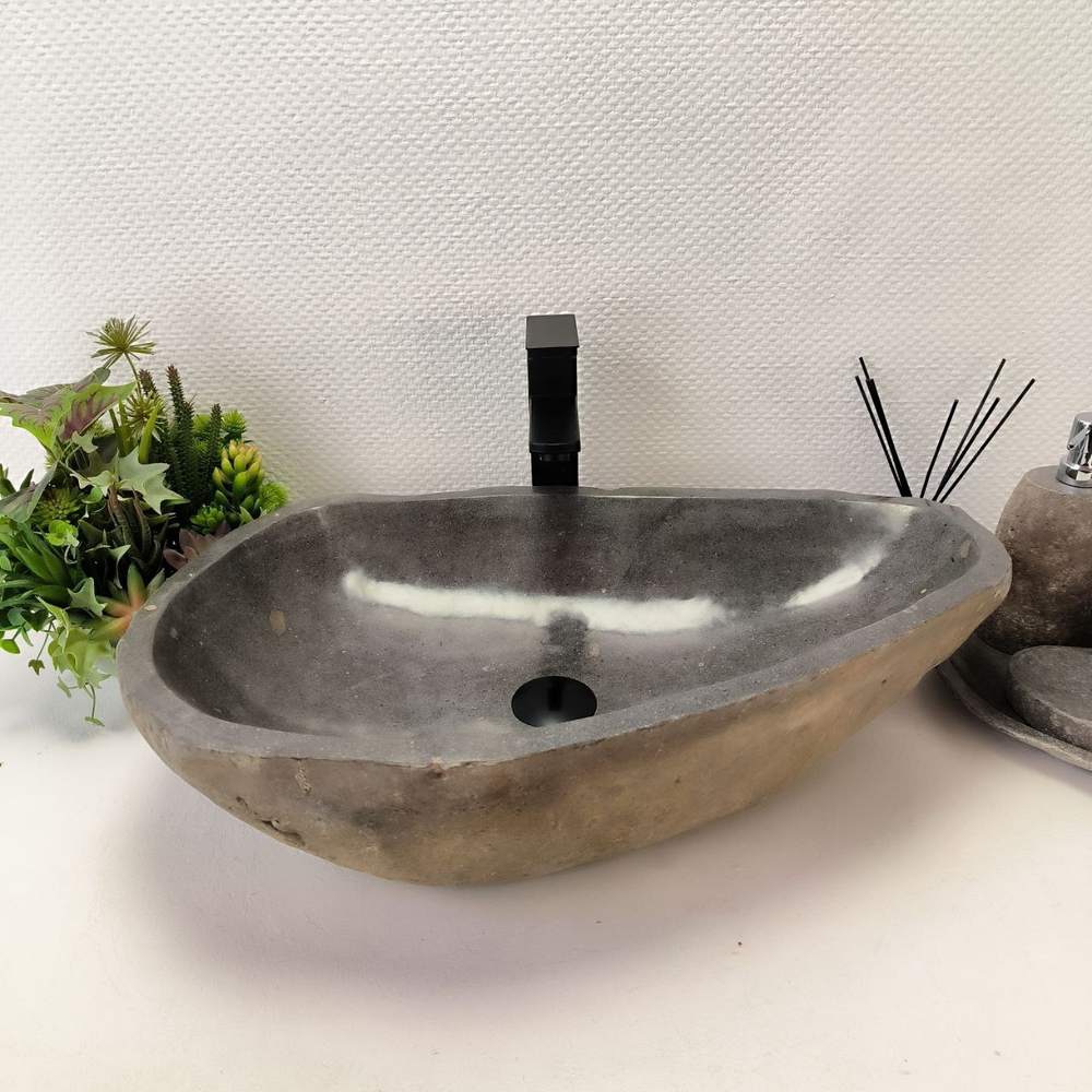 Раковина из речного камня RS-63542 (63*42*16) 0124