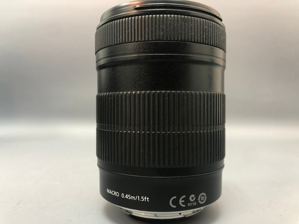 Canon EF-S 18-135 mm f/3.5-5.6 IS