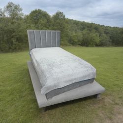 Простынь ТКМ МАХРОВАЯ 155/220