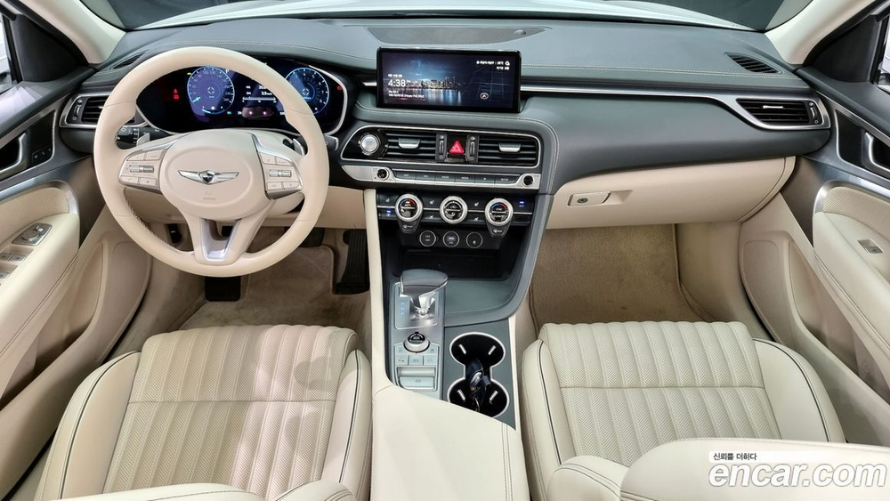 Genesis The New G70 Бензин 2.0T 2WD (07.2021)
