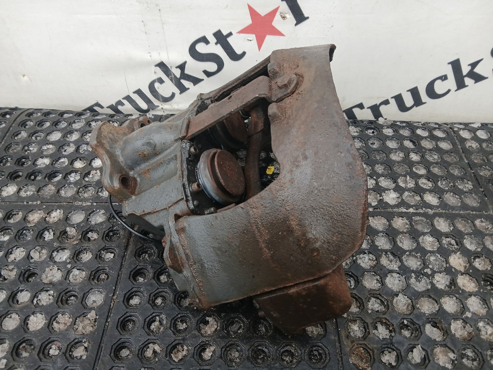 Суппорт задний правый