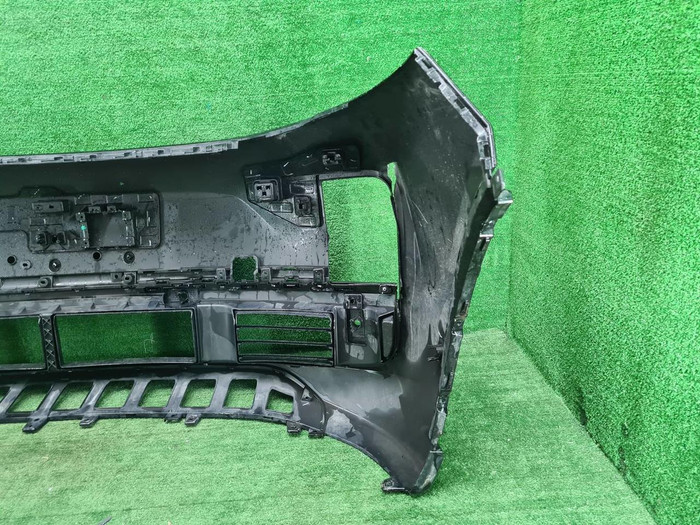 Бампер передний Lixiang L9 (2022-н.в.)